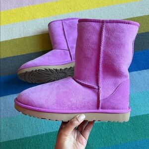 UGG Australia RARE Classic SHORT Orchid BLOOM Pink Boots size 10